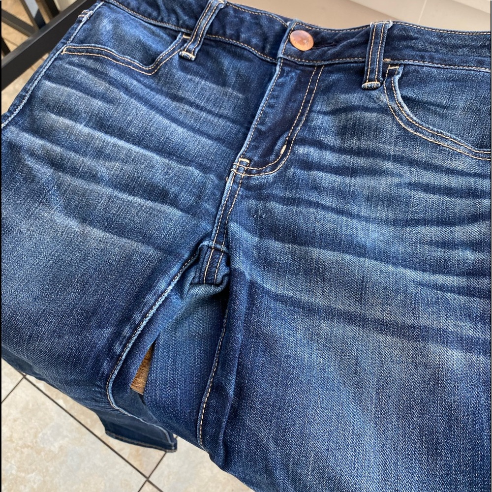 American eagle Jean size 10 short